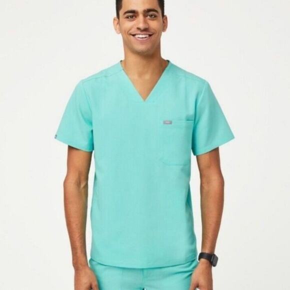 Figs Other - FIGS Leon's 2 Pocket Scrub Top Short Sleeve Aqua